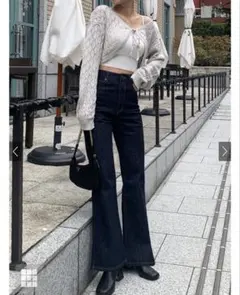 ダークブルーブーツカットデニム