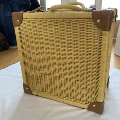 Item thumbnail for item 2659f232-57cf-4d17-b311-5ad0274695d2