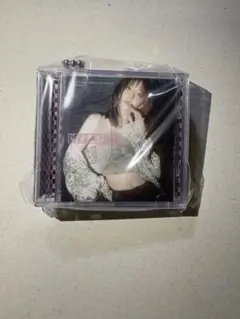 LE SSERAFIM DIFFERENT ガチャガチャ サクラ未開封カプセル有