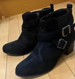 値下げ　超美品　黒バックル付きショートブーツ L L