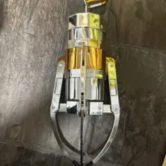 MEGA NEW クレーンアームキーホルダー カラビナ付き ゴールド 金