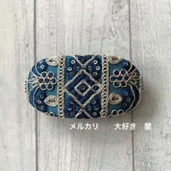 インド刺繍リボン　ブルーと金色のデザイン刺繍　オーバル型バレッタ