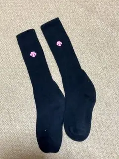 ブラック バレーボールソックス ピンクロゴ
