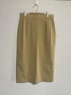 新品タグ付きChloé ベージュ タイトスカート 38 上品 高級感 オフィスのサムネイル