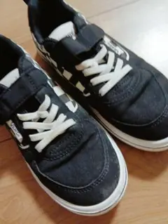 バンズ キッズスニーカー 22cm