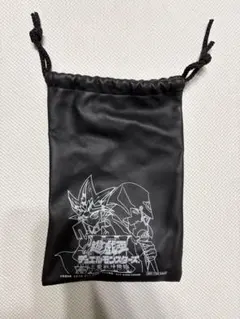 【値下げ】遊戯王Ⅲ デュエルモンスターズ　予約特典 黒ポーチ　巾着　KONAMIのサムネイル