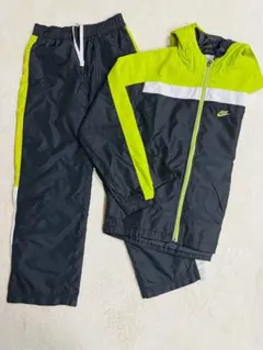 Ｂ級ナイキNIKEコート上下セット130センチ/黄緑/サッカー