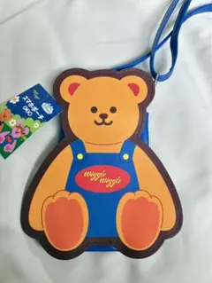 【新品】wiggle wiggle クマ型スマホポーチ　携帯　ショルダーのサムネイル