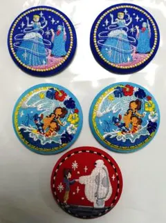 ディズニー刺繍缶バッジ