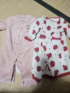ロンパース いちご柄 ピンク　2着