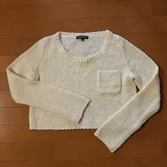 ひよこ色ショート丈ニット　メジャーなブランドではないかも？ですが　可愛いい！デス