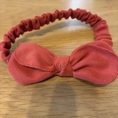 リボン付き赤いヘアバンド　ベビー　キッズ