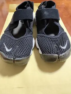 Nike ナイキ エアリフト 25cm オフノワール サンダル 限定色 - メルカリ