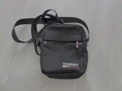 TOMMY JEANS ショルダーバッグ ブラックのサムネイル