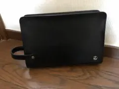 希少　新品　Mercedes-Benz レザーブラック クラッチバッグ 箱付き
