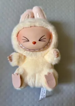 ラブブ　ハブアシート　SISI