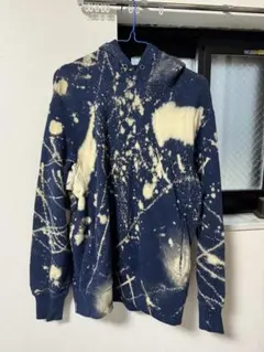 ユニクロ　スプラッター柄 ネイビーパーカー Lサイズ