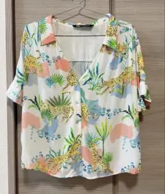 ZARA ザラ アニマル柄 虎 半袖 ブラウス シャツ アロハ タイガー 白