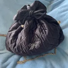 ブラックキルティングポーチ WC刺繍