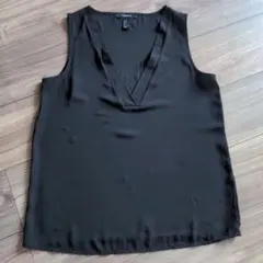 FOREVER 21 ブラック Vネック ノースリーブ Lのサムネイル