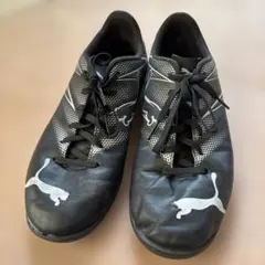 Puma ブラック サッカーシューズ 40.5
