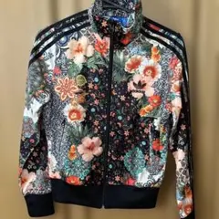 値下げ中　新品タグ付き　アディダス　トラックジャケット