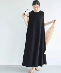 coca 2枚セット★エンボス加工ワンピース　半袖　ノースリーブ　黒