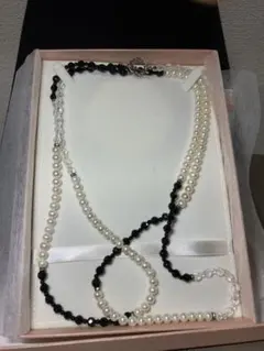 ロングネックレス 白淡水パールと天然石　水晶