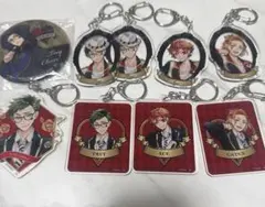 ツイステ アクリルキーホルダー 缶バッジ 一番くじ トレイ エース ケイト