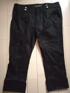 黒 ハーフパンツ ボタン付き