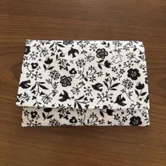 No.777 小鳥花柄　ふた付きポケットティッシュケース　ハンドメイド