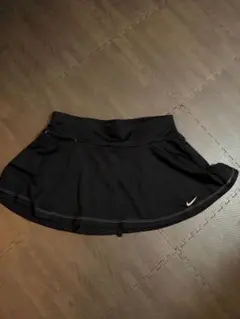 Nike DRI-FIT ランニングスカート