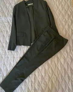 theory luxe ノーカラー　パンツ　ジャケット　スーツ上下 038