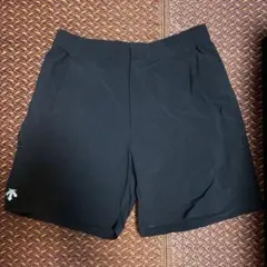 DESCENTEショートパンツのサムネイル