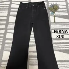 FERNA デニムパンツ　ブラック　スキニー　フレア　ブーツカット　XS/S