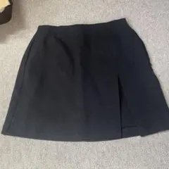 黒 スリット入り タイトスカート GU