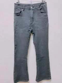 アベイル　レディース　フレアデニムパンツ　ジーンズ　ブラック