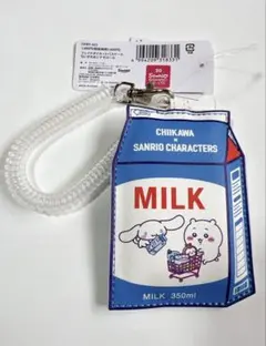 【未使用】ちいかわ×サンリオ　ちいかわ＆シナモロール　ダイカットパスケース