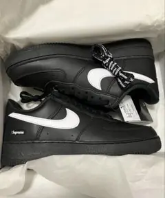 supreme スニーカー