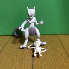 ポケモンフィギュア2点セット ミュウツー、ミュウ