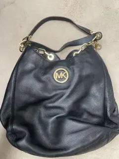 マイケルコース　ロゴマーク付きレザーバッグ