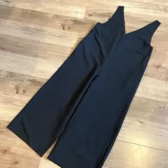 【美品】GALLEST 黒 Vネック オールインワン サロペット オーバーオール