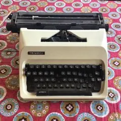 Item thumbnail for item 62ac5b8b-c99a-4ea5-8023-d7f519903826