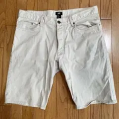 H&M コットン混 ショートパンツ ベージュのサムネイル