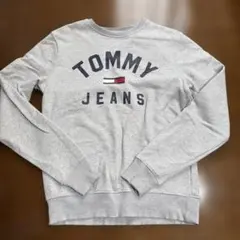 TOMMY jeans トレーナー　スウェット　ライトグレー