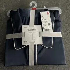 UNIQLOユニクロ　サテンパジャマ　ネイビー　半袖　長ズボン