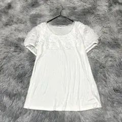 【トゥービーシック】フリルブラウス ホワイト L 襟袖フリル バラ模様【美品】のサムネイル