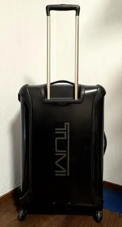 希少 TUMI キャリーケース TEGRA-LITE テグラライト 70L 黒のサムネイル