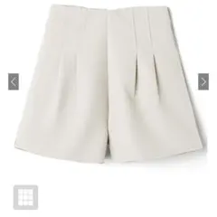 ハイウエストタックショートパンツ