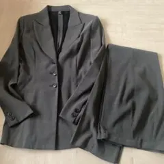 最終セール　パンツスーツ　　11号　上下